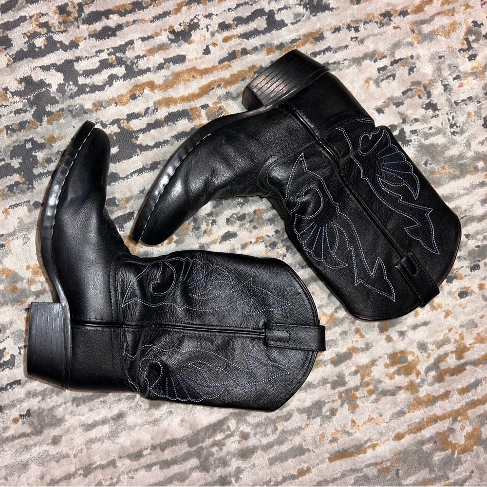 Boys cowboy boots